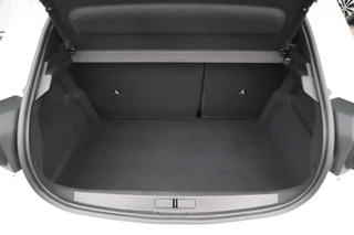 Peugeot 208 – thumbnail 8