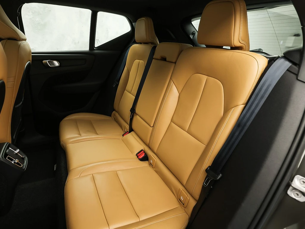 Volvo XC40 – foto 18