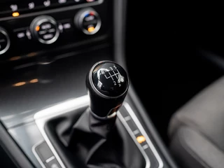 Volkswagen Golf – thumbnail 42