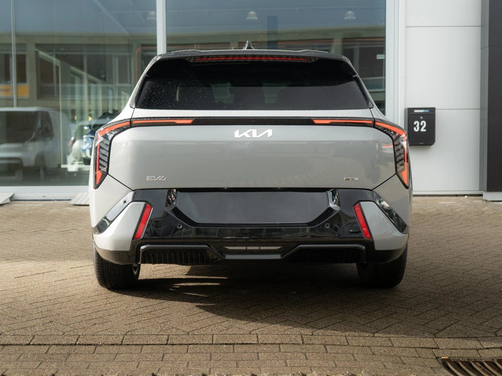 Kia EV4 – foto 5