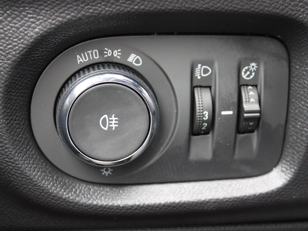 Opel Corsa – foto 24