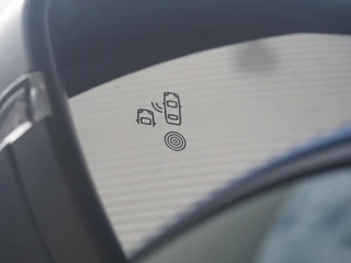 Peugeot 208 – thumbnail 11
