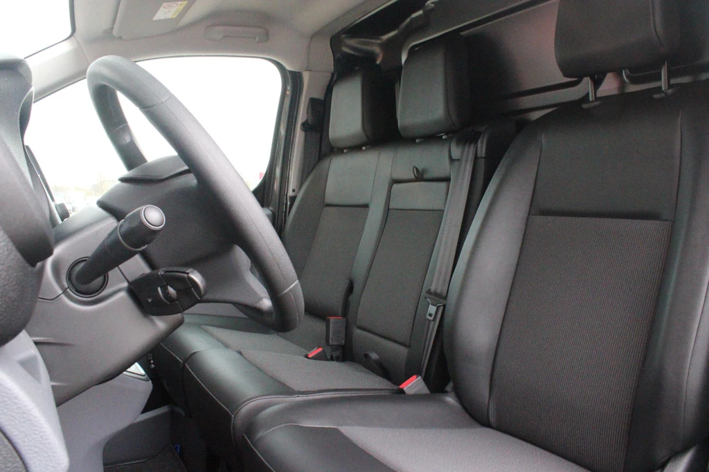 Peugeot e-Expert – foto 9