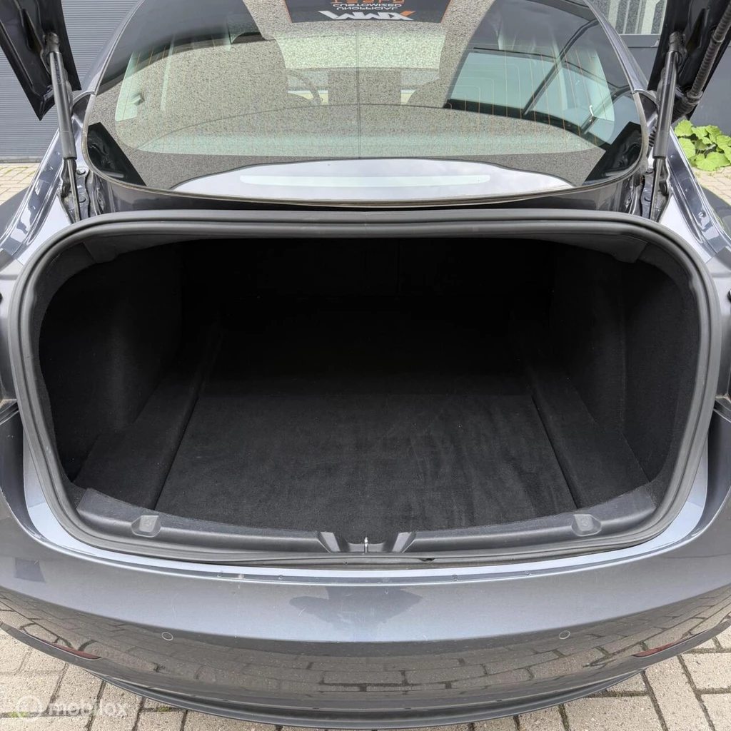 Tesla Model 3 – foto 19