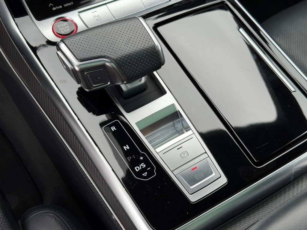 Audi RSQ8 – foto 43