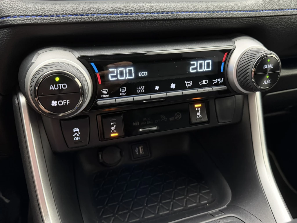 Toyota RAV4 – foto 23