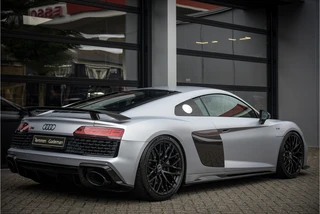 Audi R8 – thumbnail 3