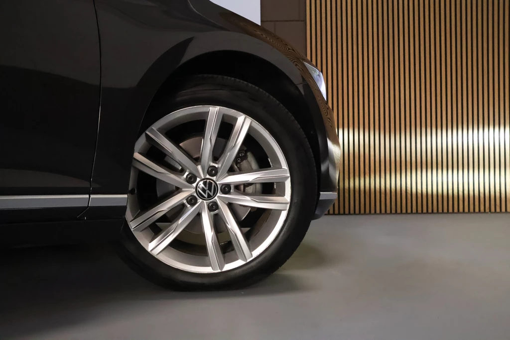 Volkswagen Passat – foto 23
