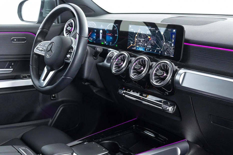 Mercedes-Benz EQB – foto 12
