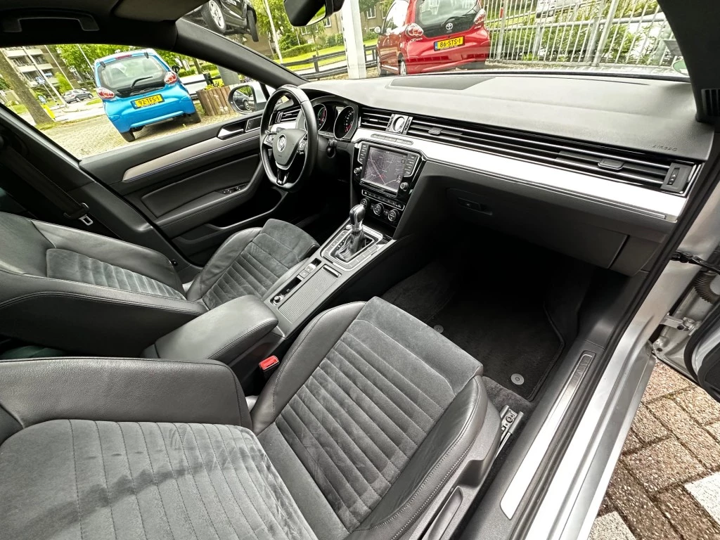 Volkswagen Passat – foto 12