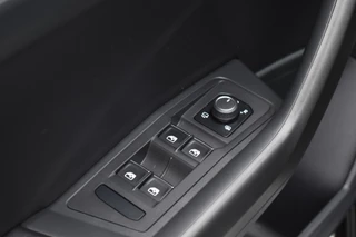 Volkswagen T-Roc – thumbnail 28