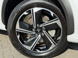 Mitsubishi Eclipse Cross – thumbnail 8