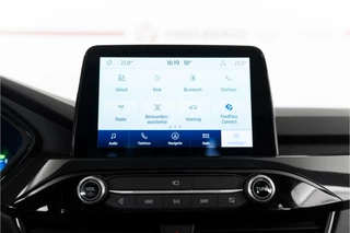 Ford Kuga – thumbnail 24