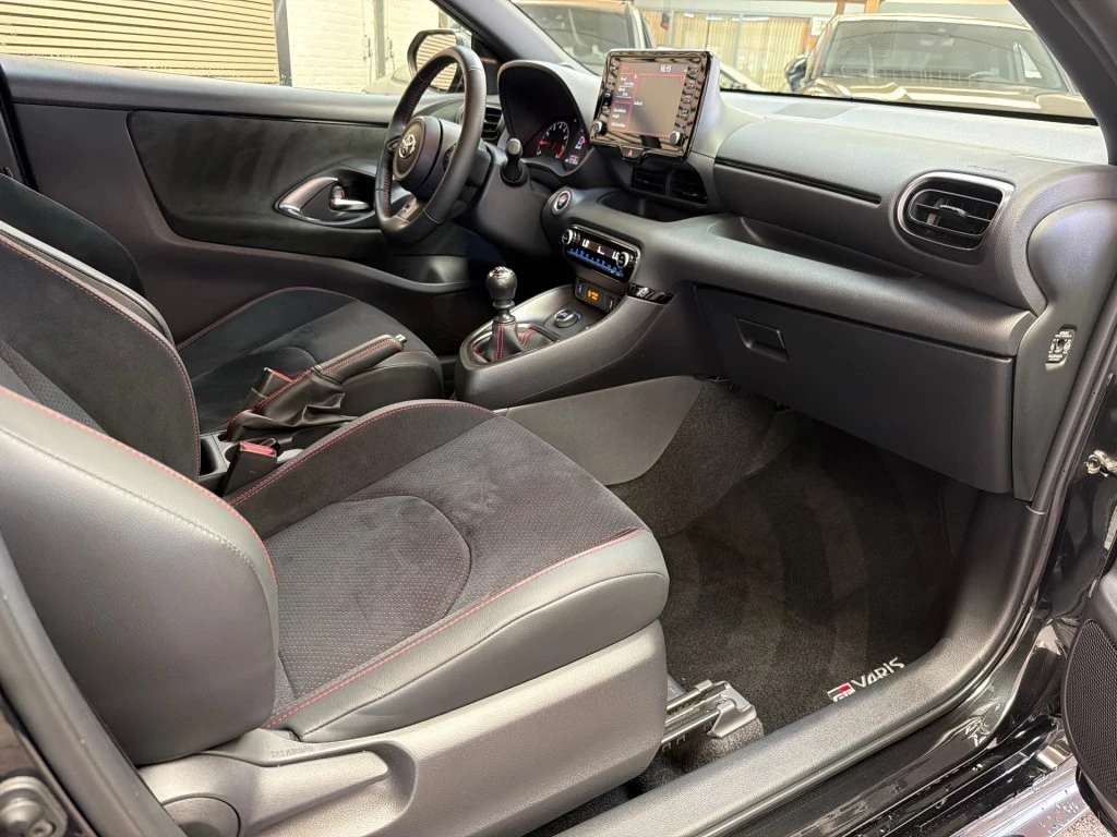 Toyota Yaris – foto 17