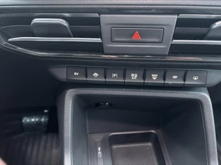 Ford Tourneo Connect – thumbnail 15
