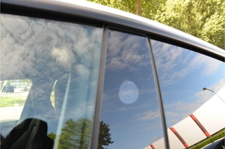 Tesla Model Y – thumbnail 33