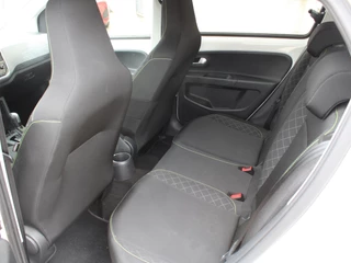 Toyota Auris – thumbnail 14