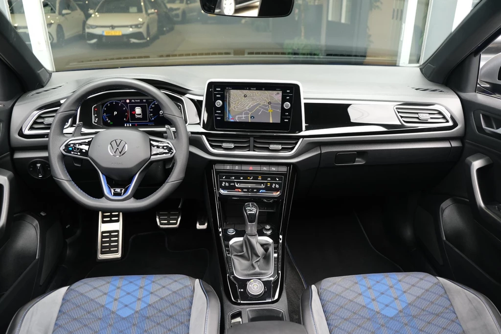 Volkswagen T-Roc – foto 13