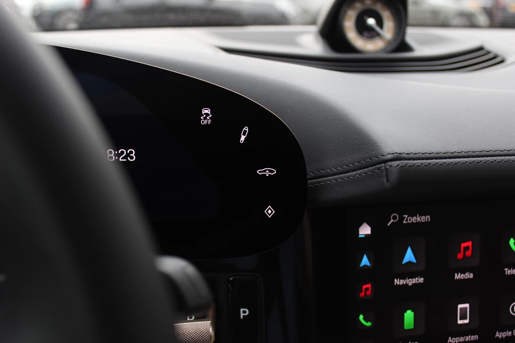 Porsche Taycan – foto 36