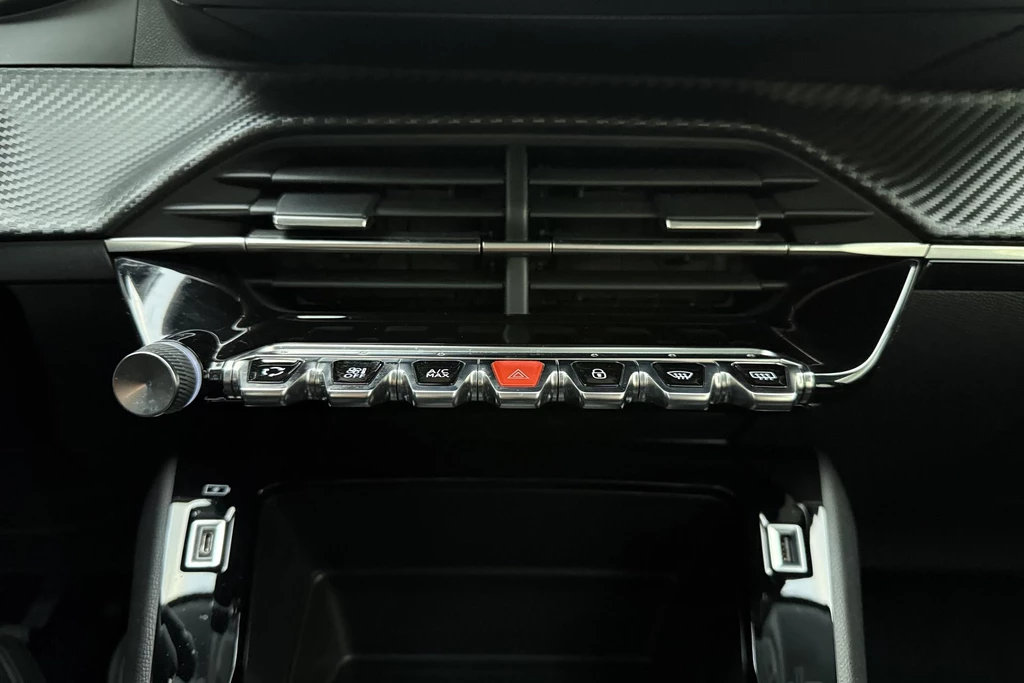 Peugeot 208 – foto 26