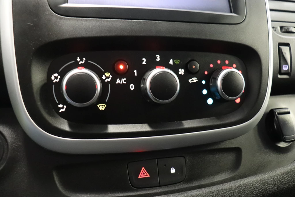 Renault Trafic – foto 17