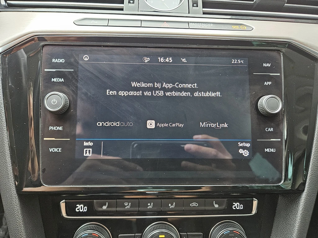 Volkswagen Passat – foto 31