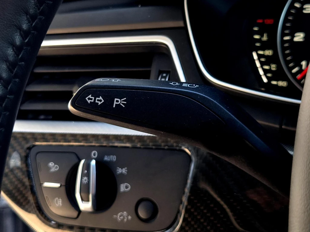 Audi A4 – foto 32