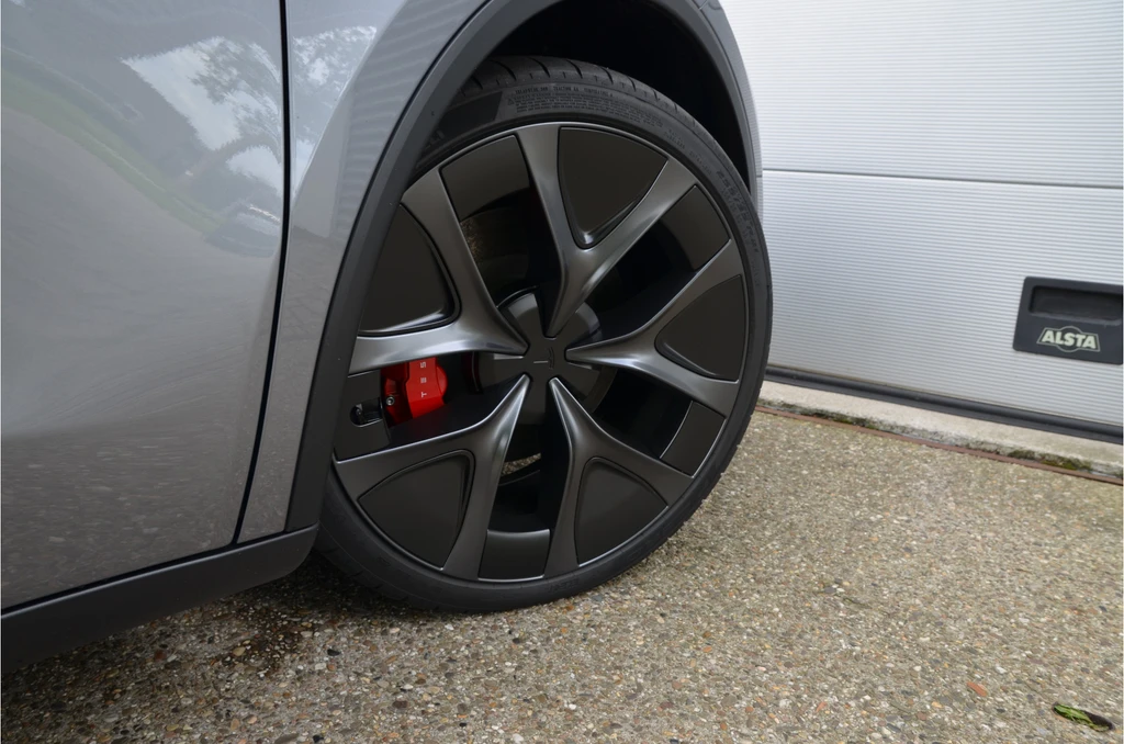 Tesla Model Y – foto 10
