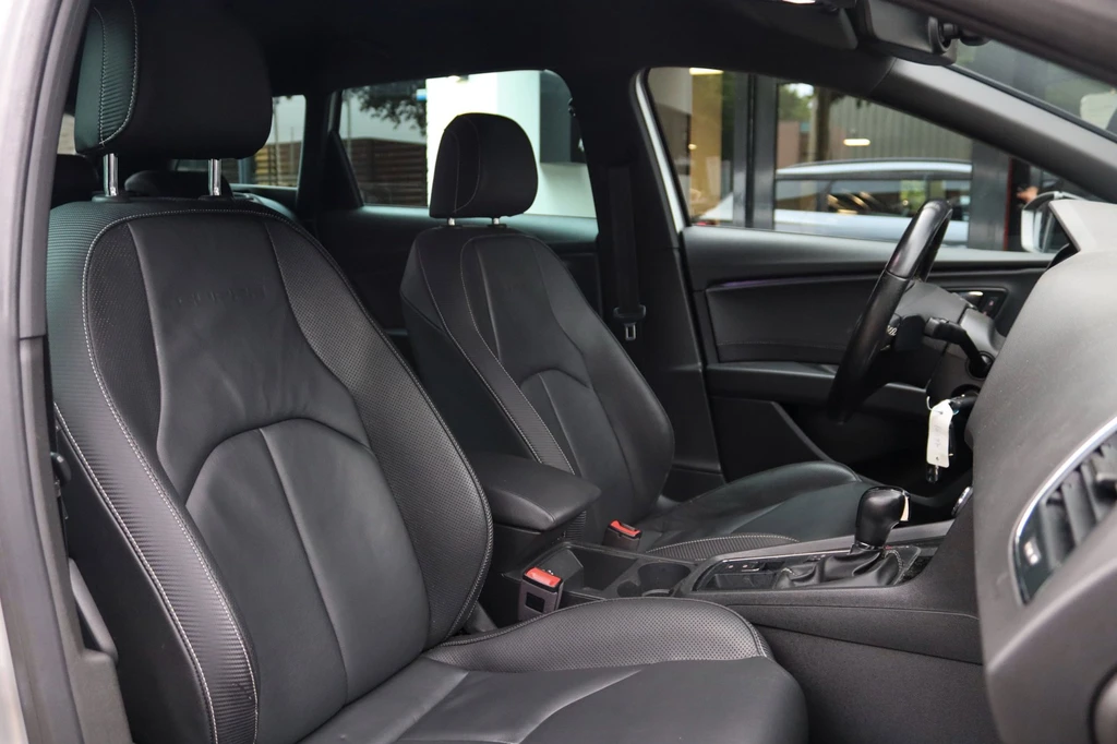 SEAT Leon – foto 12