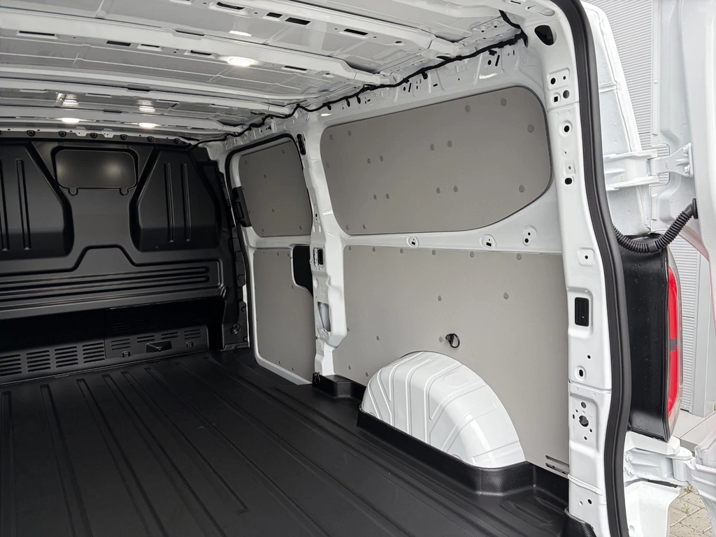 Ford E-Transit – foto 12