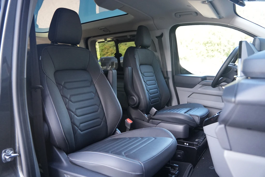 Ford Tourneo Custom – foto 45