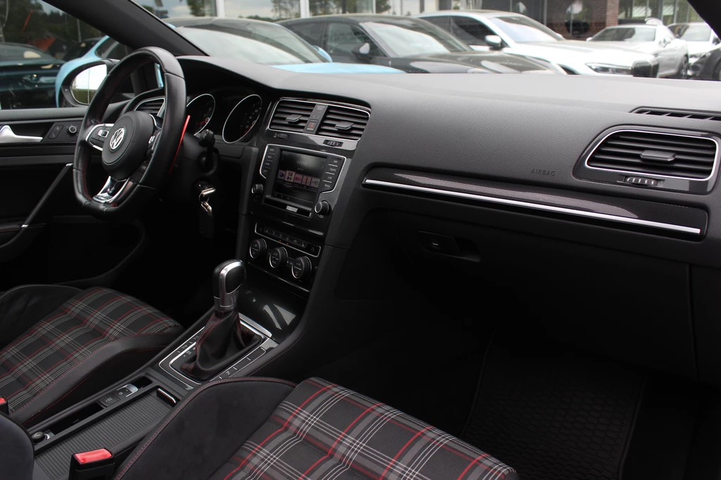 Volkswagen Golf – foto 15