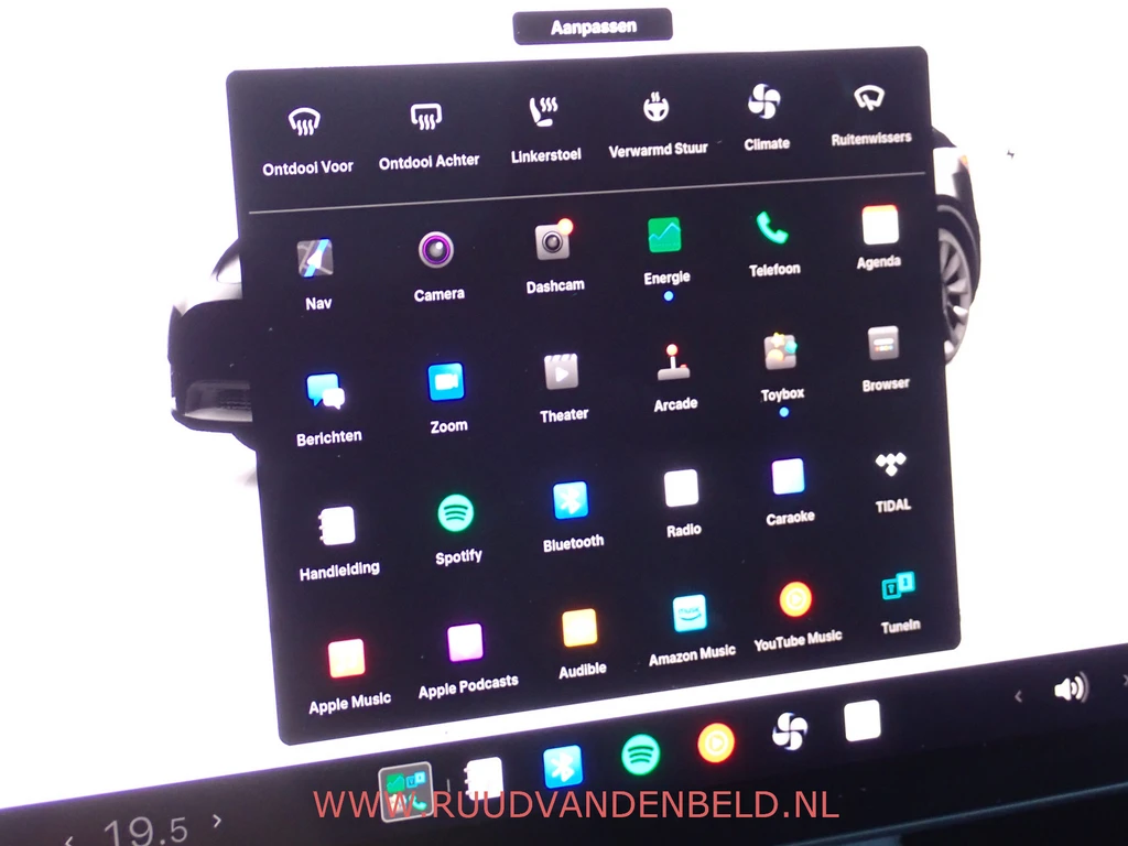 Tesla Model Y – foto 18