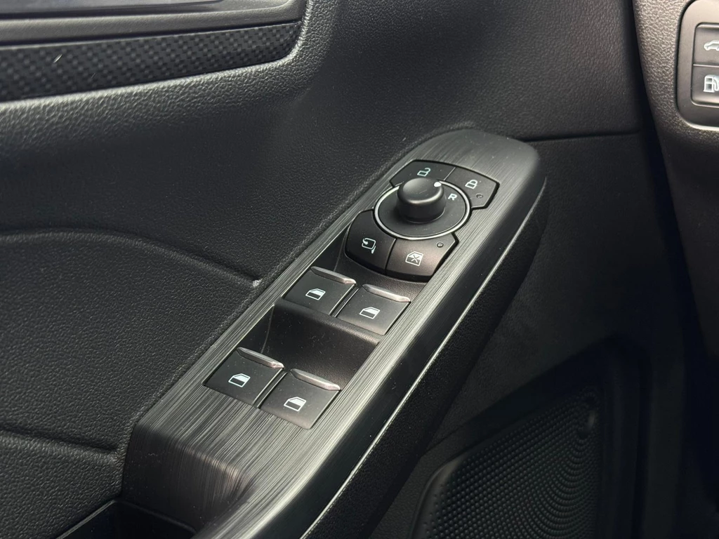 Ford Kuga – foto 12