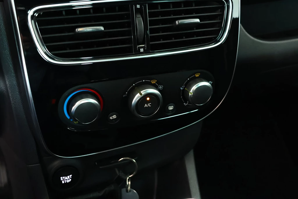 Renault Clio – foto 17