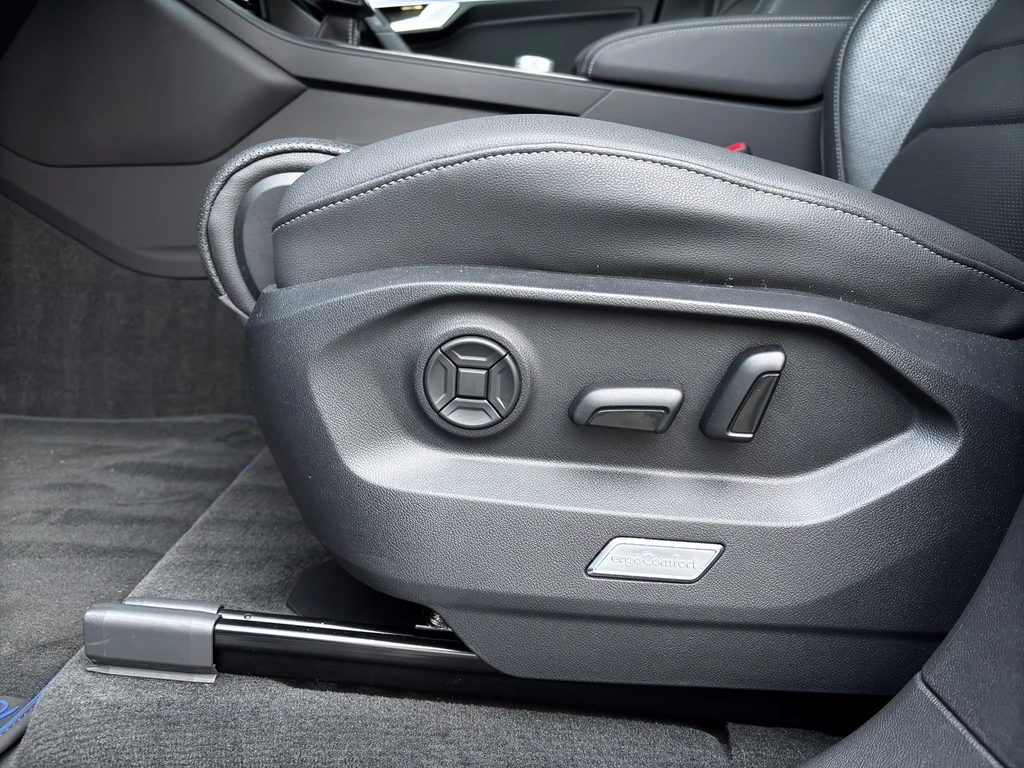 Volkswagen Touareg – foto 18