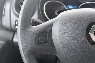 Renault Trafic – thumbnail 20