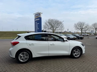 Ford Focus – thumbnail 12