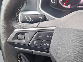 SEAT Arona – thumbnail 18