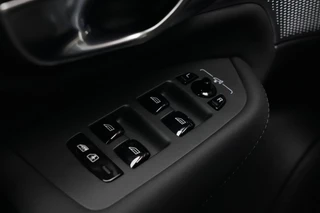 Volvo XC90 – thumbnail 25