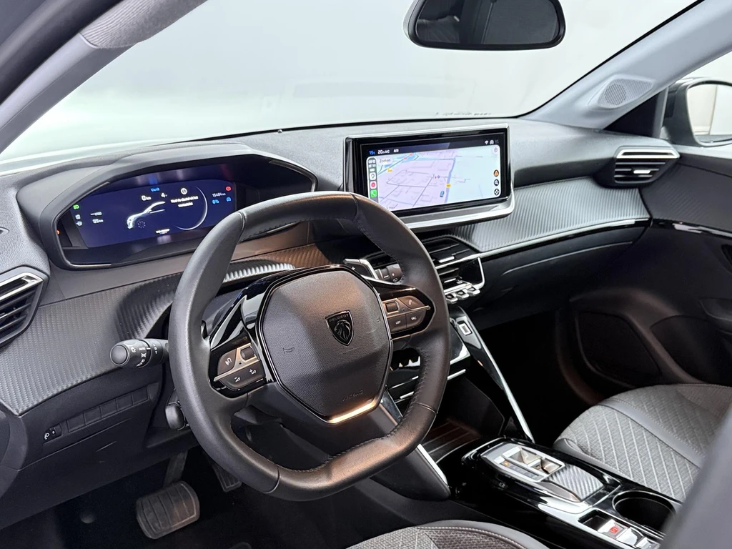 Peugeot 208 – foto 10