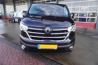 Renault Trafic – thumbnail 9