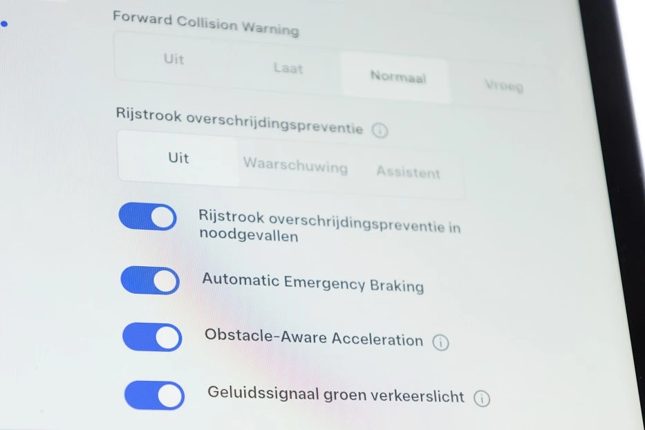 Tesla Model Y – foto 24