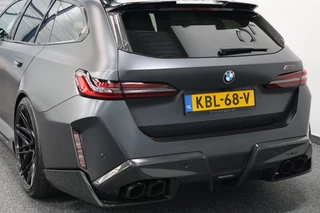 BMW M5 – thumbnail 4