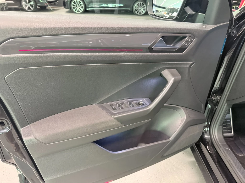 Volkswagen T-Roc – foto 15