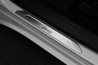 Jeep Compass – thumbnail 31
