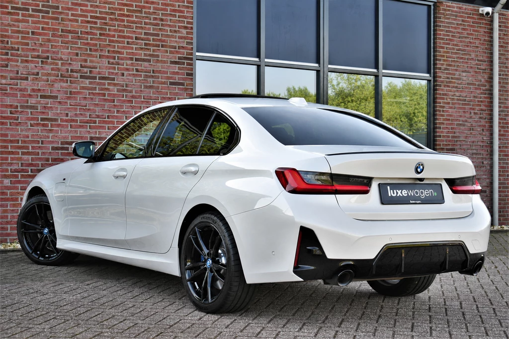 BMW 3 Serie – foto 9