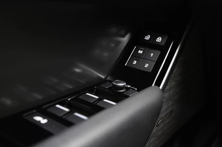 Land Rover Range Rover Velar – thumbnail 20