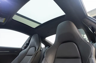 Porsche 911 – thumbnail 17