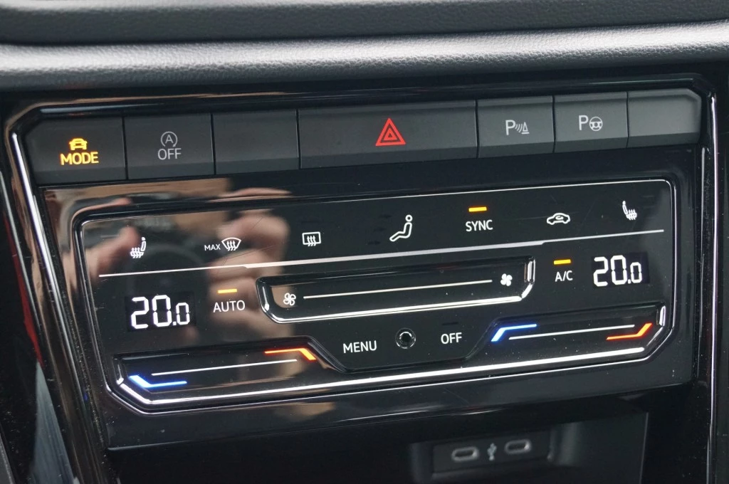 Volkswagen T-Roc – foto 26